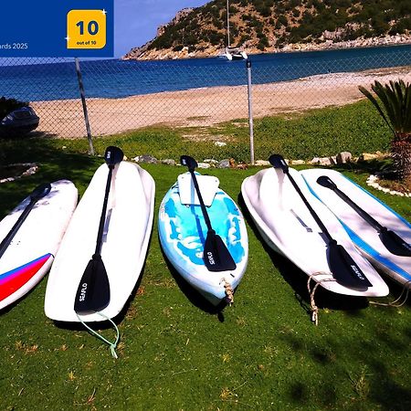 Private Beach House Irene Mare Порос Экстерьер фото